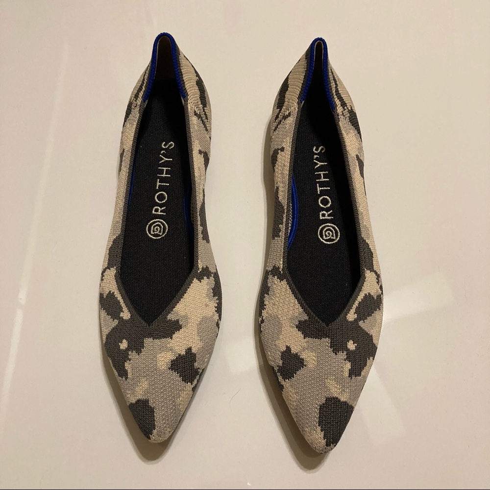NEW NEVER WORN Rothy’s Ash Gray Camo sz 9